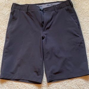 Men’s golf shorts waist 30